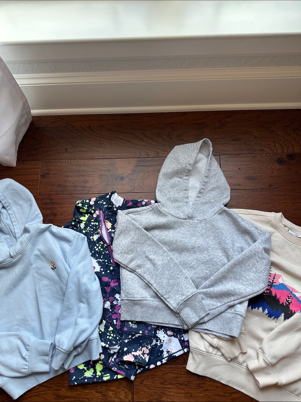 Girls athletic tops set - Gray, Light Blue, Multi-Color